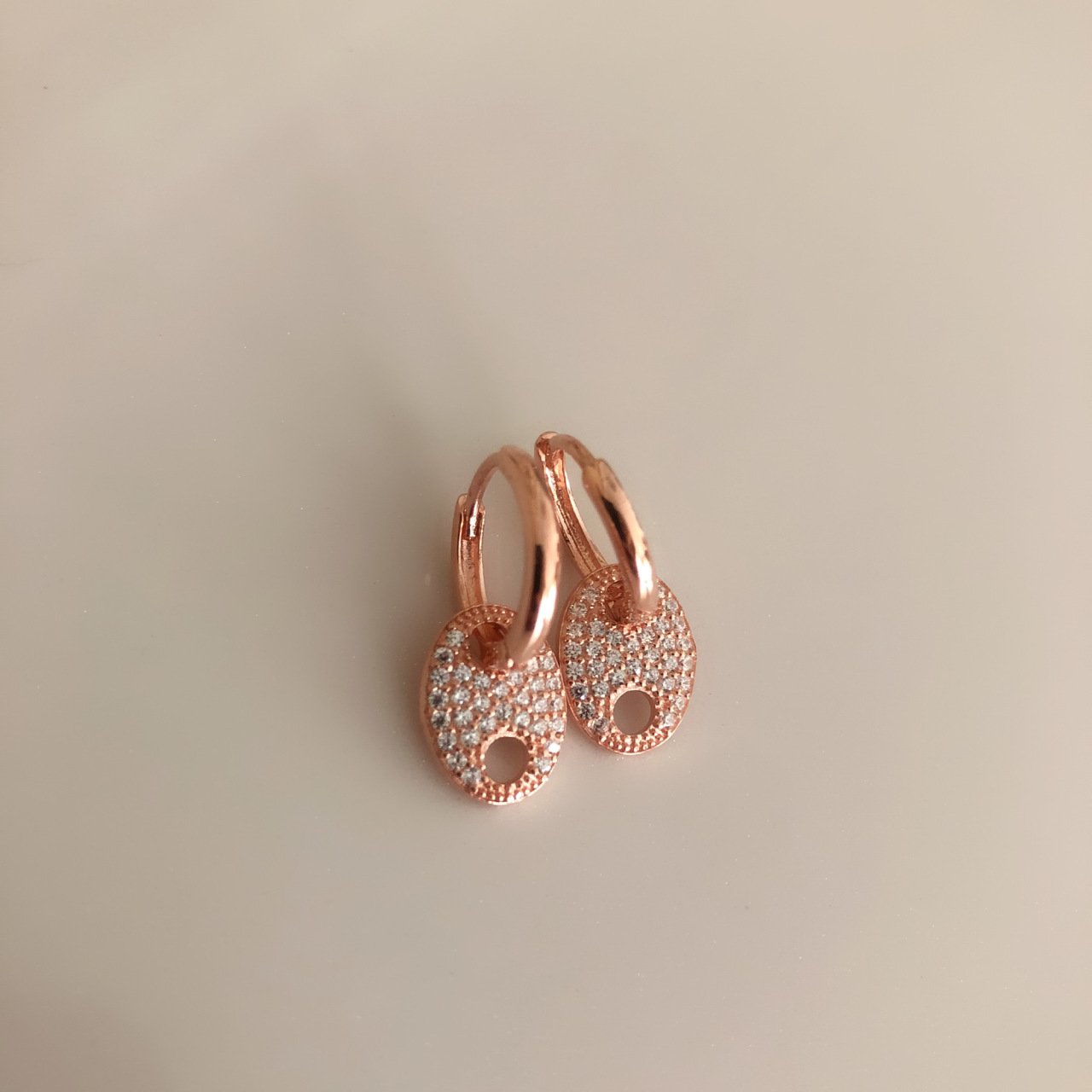 Mini Taşlı Düğme Küpe