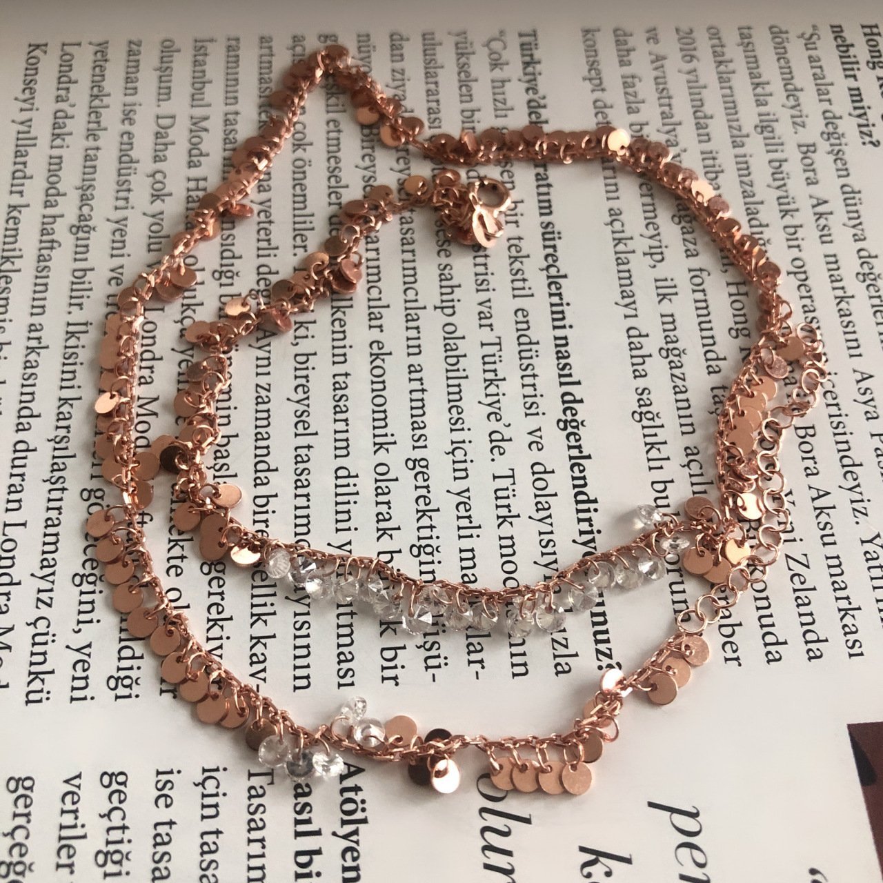 Taşlı Mini Pul Kolye