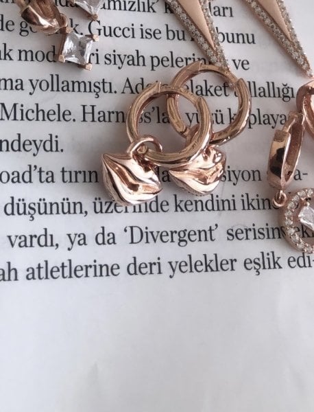 Lips Küpe (Çift)