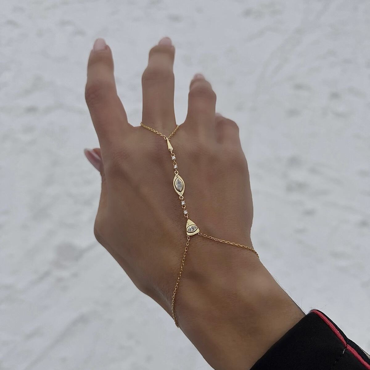 Badem Taşlı Şahmeran