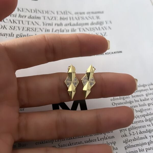 Piramit Tasarım Küpe (Çift)