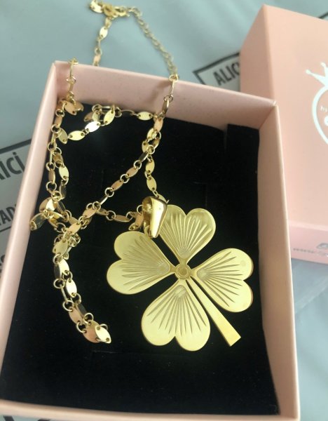 65cm Sequin Chain Clover Necklace