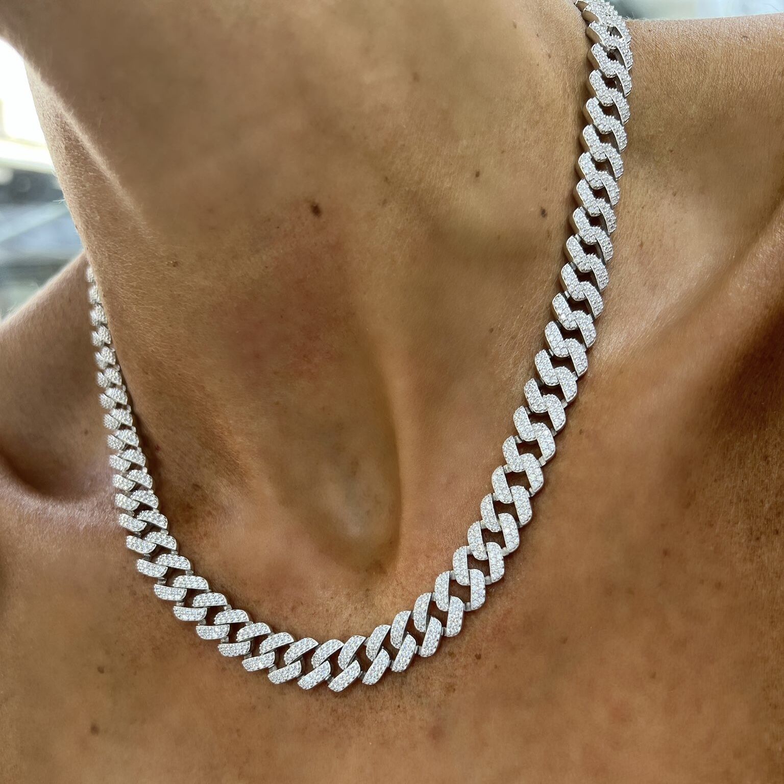 Full Taşlı Gurmet Kolye