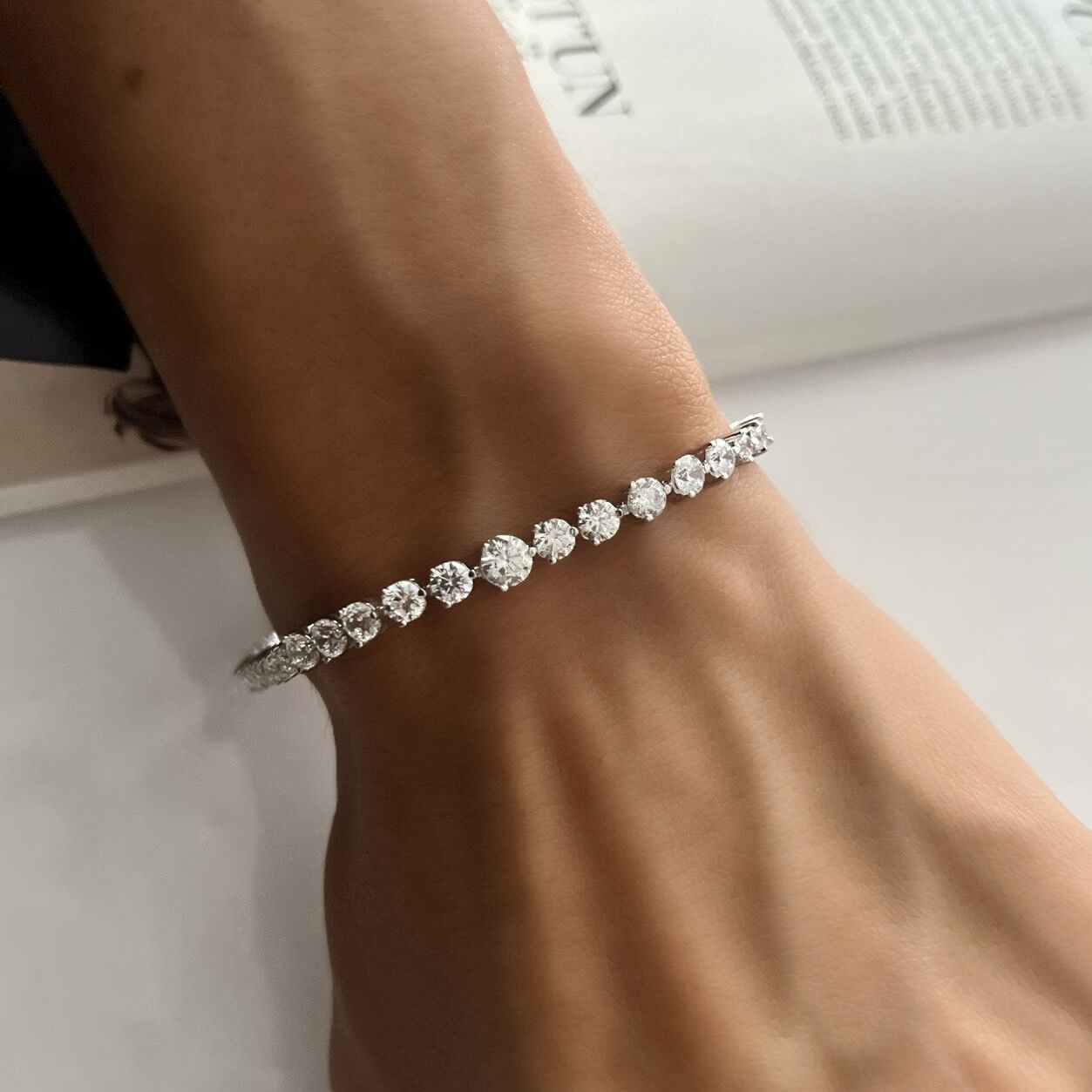 Üç Tırnak Süzme Suyolu Bilekik