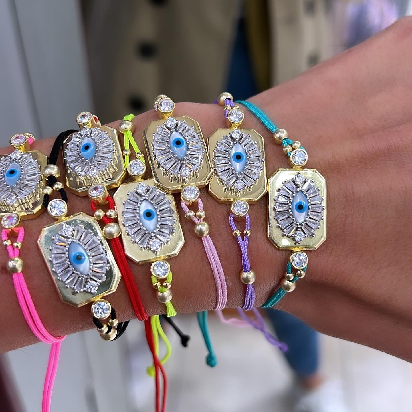 Göz Madalyon İp Bileklik