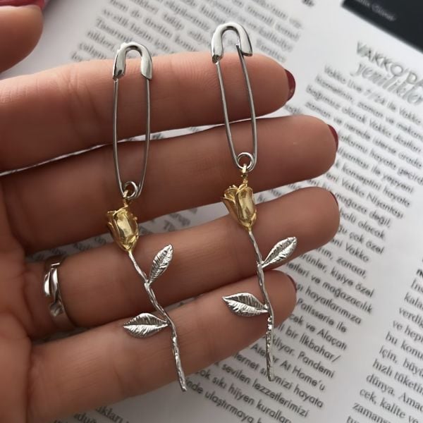 Çengel Tasarım Küpe (Tek)