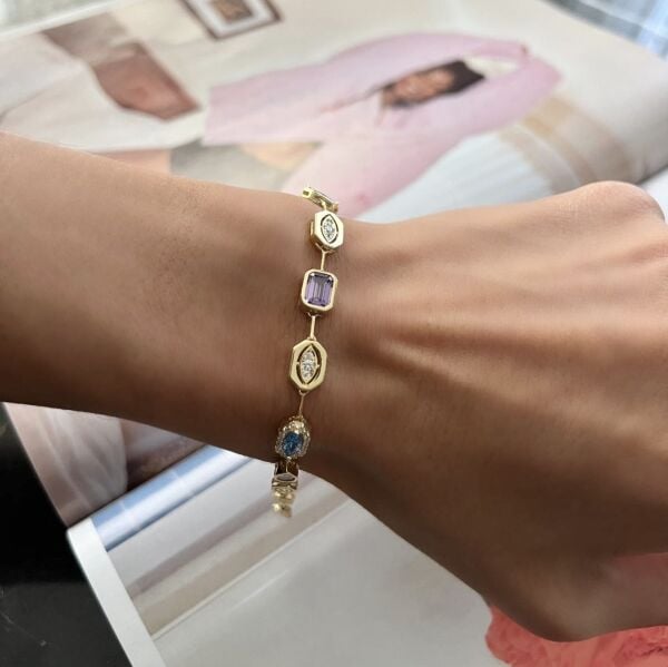 Figürlü Taşlar Bileklik