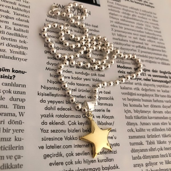 Top Zincirli Bombe Yıldız Kolye