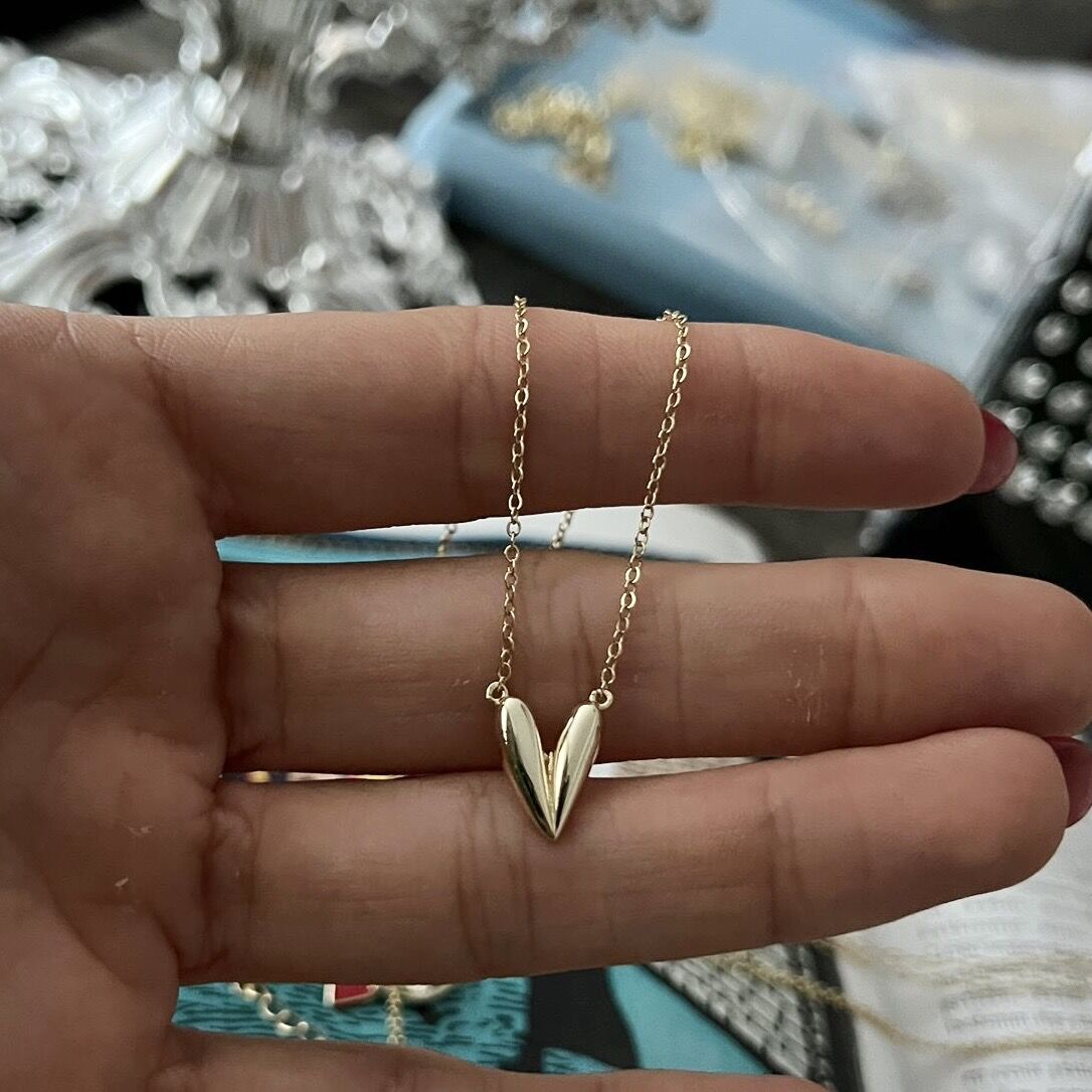 Newy Kolye Koleksiyonu