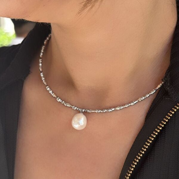İnci Choker
